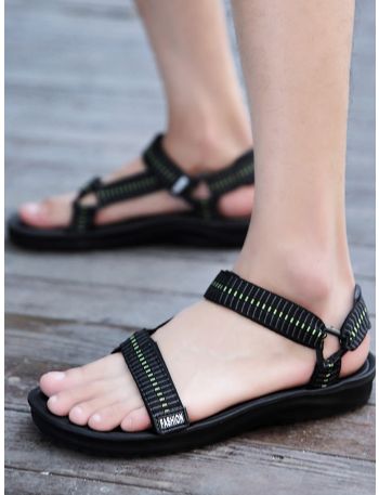 Triangle-ring Decor Sport Sandals